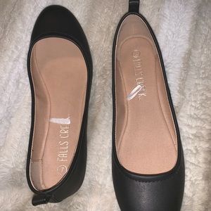 Cute & Simple black flats